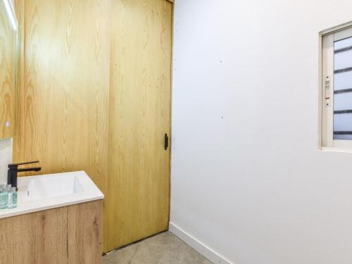 Studio Gran Vía VIII by Interhome