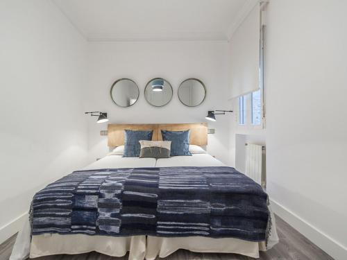 Apartment Zurbano I by Interhome