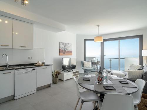 Apartment Terrazas de Ladera V4 Luxury by Casasol by Interhome