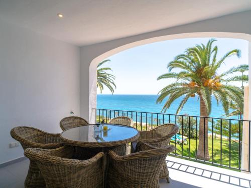 Apartment Tuhillo E1 Luxury Seaview by Casasol by Interhome