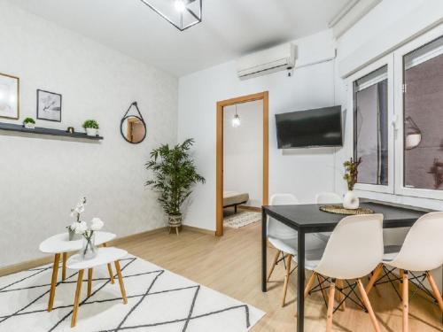 Apartment C Plaza de España 2B by Interhome