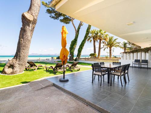 Villa Villa Garballons 9 Alcudia - Sea Front by Priority by Interhome