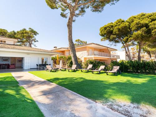 Villa Villa Garballons 9 Alcudia - Sea Front by Priority by Interhome