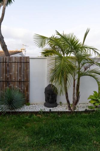 Villa Villa Madrugada- beachside villa in Costabella by Interhome