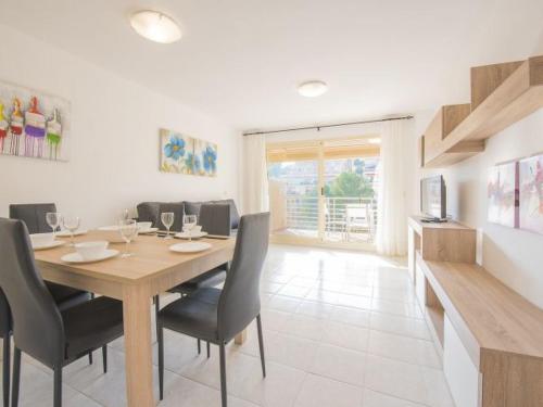 Apartment Apartment Zeus - PlusHolidays by Interhome