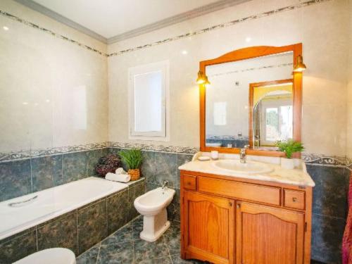 Holiday Home Villa Flora - Plusholidays by Interhome