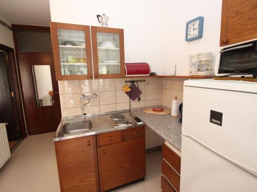 Apartment Apartment Sasa A2 - HR-11069-03 by Interhome