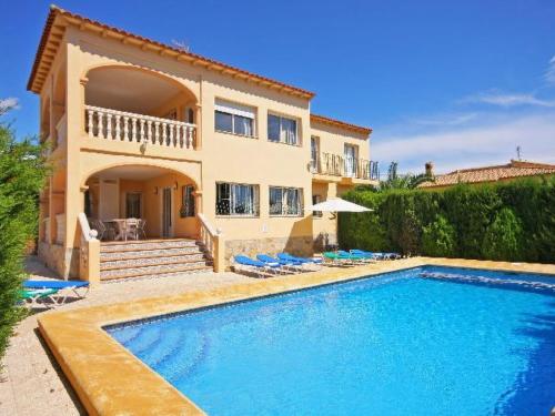 Holiday Home Villa Senieta - PlusHolidays by Interhome