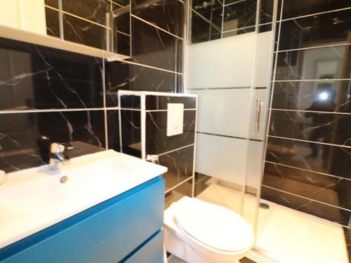 Apartment Carré d'Or 1 bedroom 2 mins Croisette 243 by Interhome