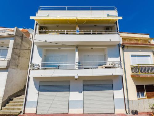 Apartment ILICEVIC Kralja Zvonimira - HR-10019-01 by Interhome