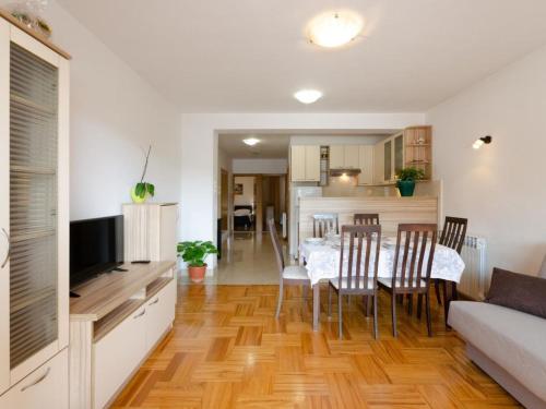 Apartment LAURA 1 - HR-05492-01 by Interhome
