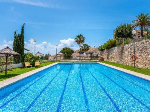 Apartment Apartment Happy - PlusHolidays by Interhome