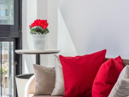 Apartment Apartment Colon - Plusholidays by Interhome
