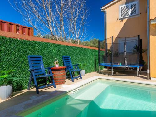Apartment House Tangerine by Interhome