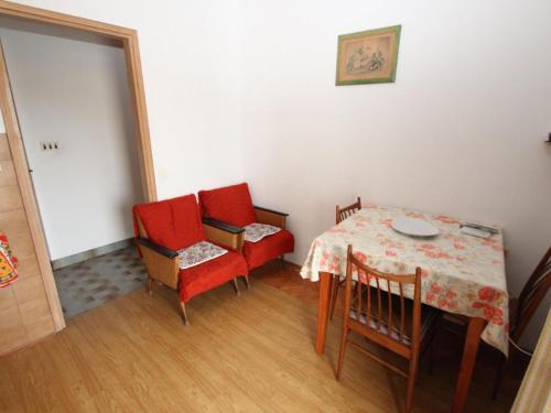 Apartment Vintage Apartment A2 Fragola - HR-11059-02 by Interhome