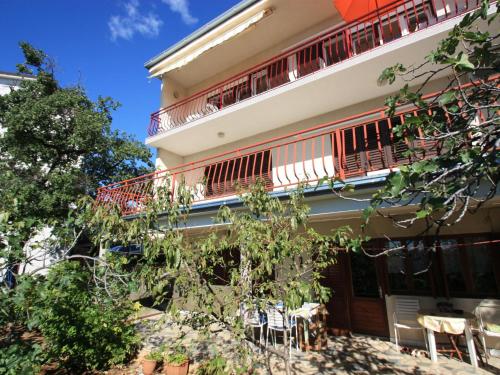 Apartment LUSICIC - HR-02386-01 by Interhome