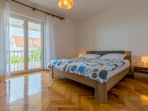 Apartment AMILA 1 - HR-05588-01 by Interhome