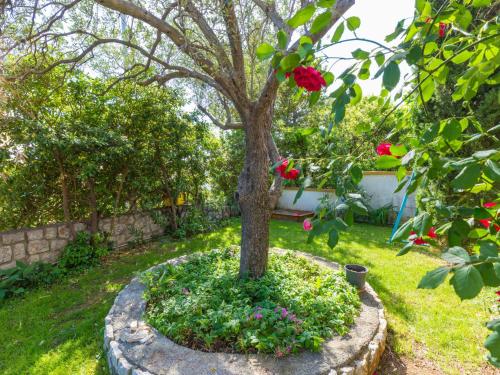 Apartment AKELAVA 5 - HR-05548-05 by Interhome