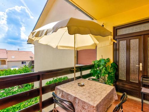 Apartment HORVAT 2 - HR-05593-02 by Interhome
