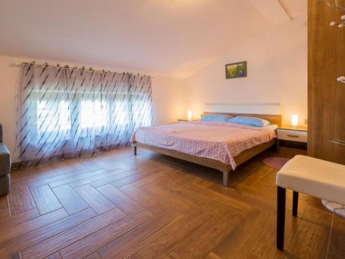Apartment JASMINKA LONCARIC 2 - HR-08891-02 by Interhome