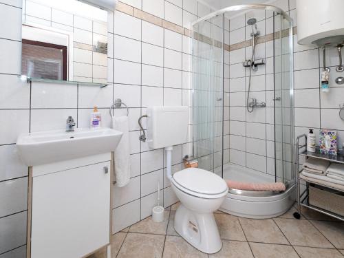 Apartment Ananas 1 - HR-05617-01 by Interhome