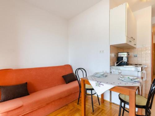 Apartment LAURA 4 - HR-05492-04 by Interhome
