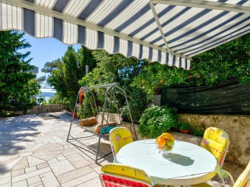 Apartment BENKO 3 - HR-10088-02 by Interhome