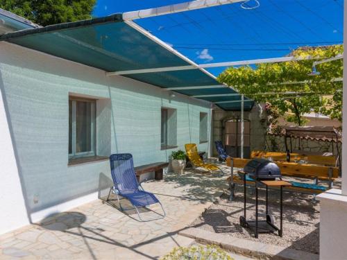 Holiday Home LOVRO - HR-05524-01 by Interhome