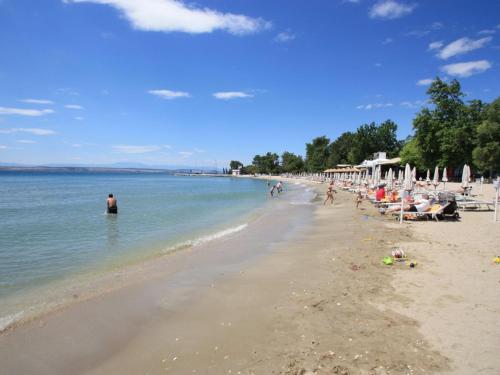 Apartment SOBE FRANO I LOVRO 2 - HR-10373-02 by Interhome