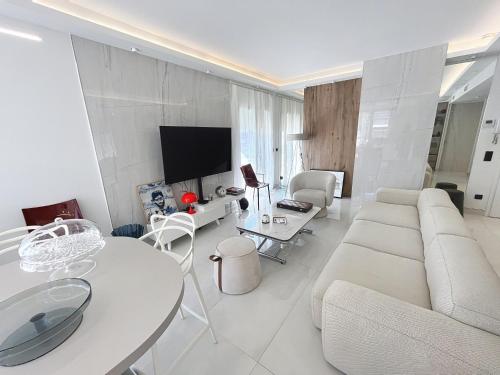 Apartment Penthouse luxury 3 bedroom 406 by Interhome