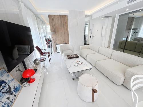 Apartment Penthouse luxury 3 bedroom 406 by Interhome