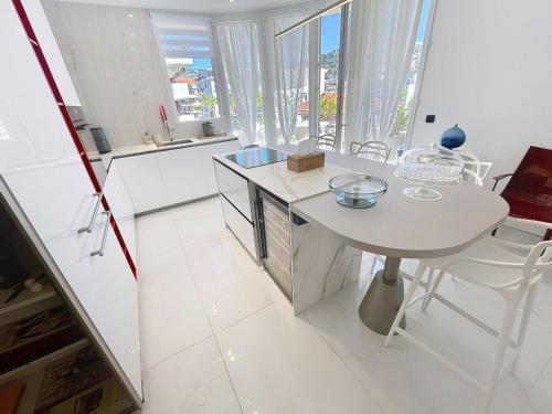 Apartment Penthouse luxury 3 bedroom 406 by Interhome