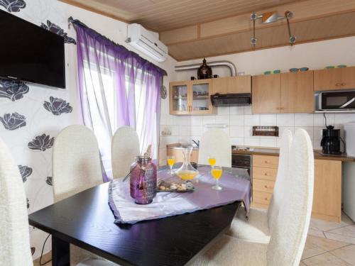 Apartment ZOKI 2 - HR-07219-02 by Interhome