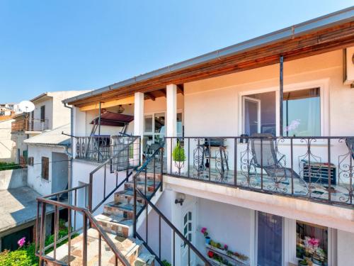 Apartment MLIKOTA - HR-07266-01 by Interhome