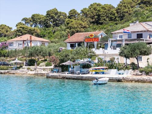 Apartment Island Molat 02 by Interhome