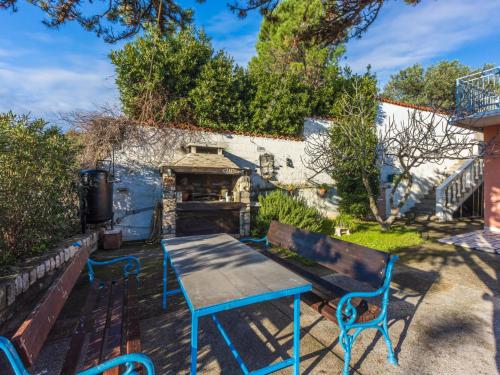 Apartment Apartmani Zoricic 1 - HR-11028-01 by Interhome