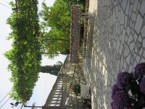 Apartment MILETIC prizemlje 1 - HR-10011-04 by Interhome