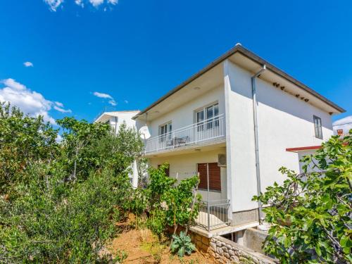 Apartment AZUR NOVI VINODOLSKI - HR-08644-01 by Interhome