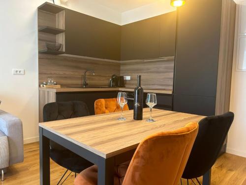 Apartment Apartment Gold Shine by Interhome