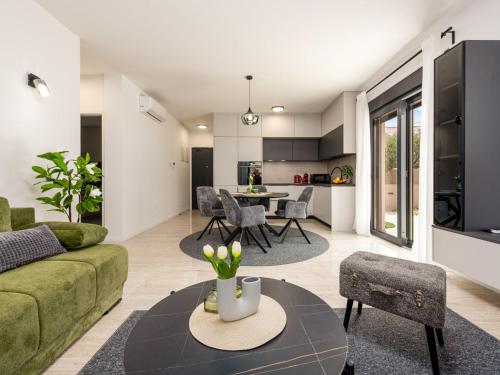Apartment Apartment Aura Zadar by Interhome