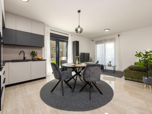 Apartment Apartment Aura Zadar by Interhome