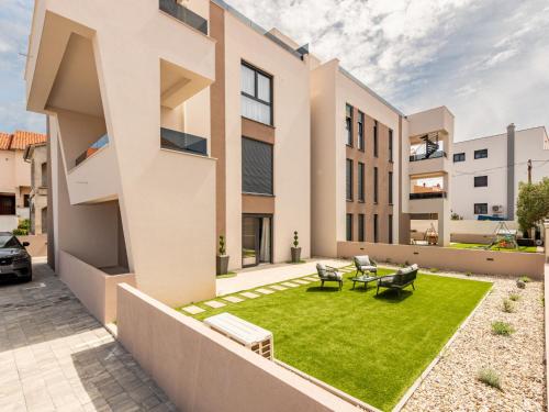 Apartment Apartment Aura Zadar by Interhome