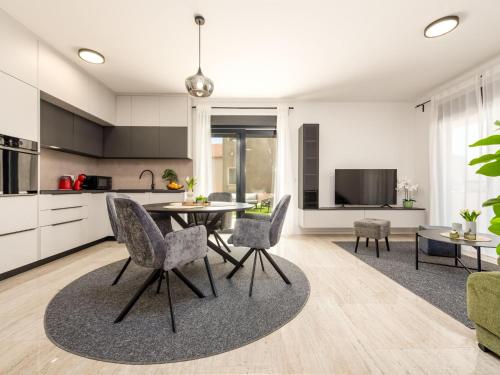 Apartment Apartment Aura Zadar by Interhome