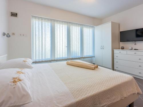 Apartment TOMIC A MAZURANICA studio - HR-09435-03 by Interhome