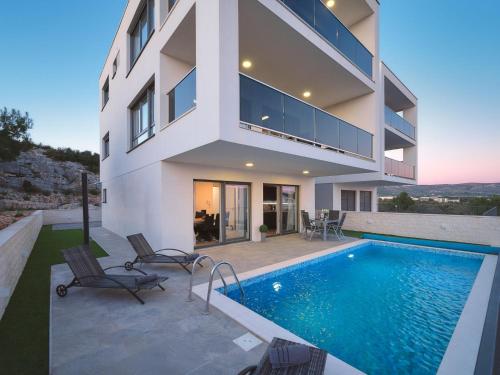 Villa Villa Ocean Breeze by Interhome