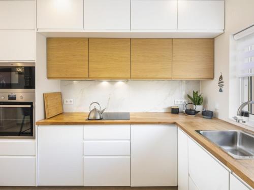 Apartment Fairview Golfside Apartment at Boavista by Interhome