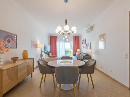 Apartment Boavista Charming Apartment by Interhome