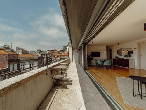 Apartment DOWNTOWN PENTHOUSE with RIVER VIEW by VACATIONY by Interhome