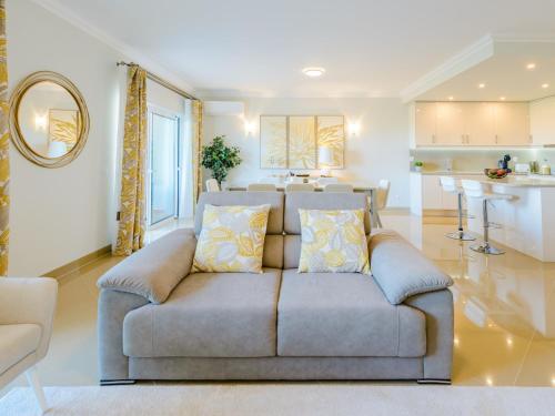 Villa Boavista Golf and Spa Resort - Bayview by Interhome