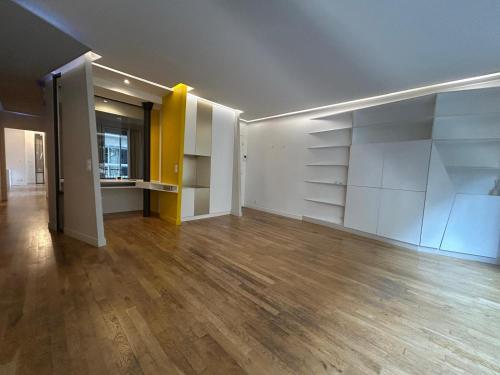 Charming Parisian flat near Louvre